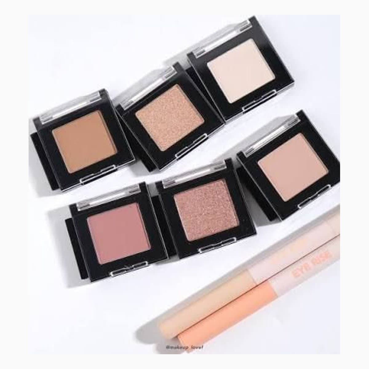 MONO CUBE EYE SHADOW 39