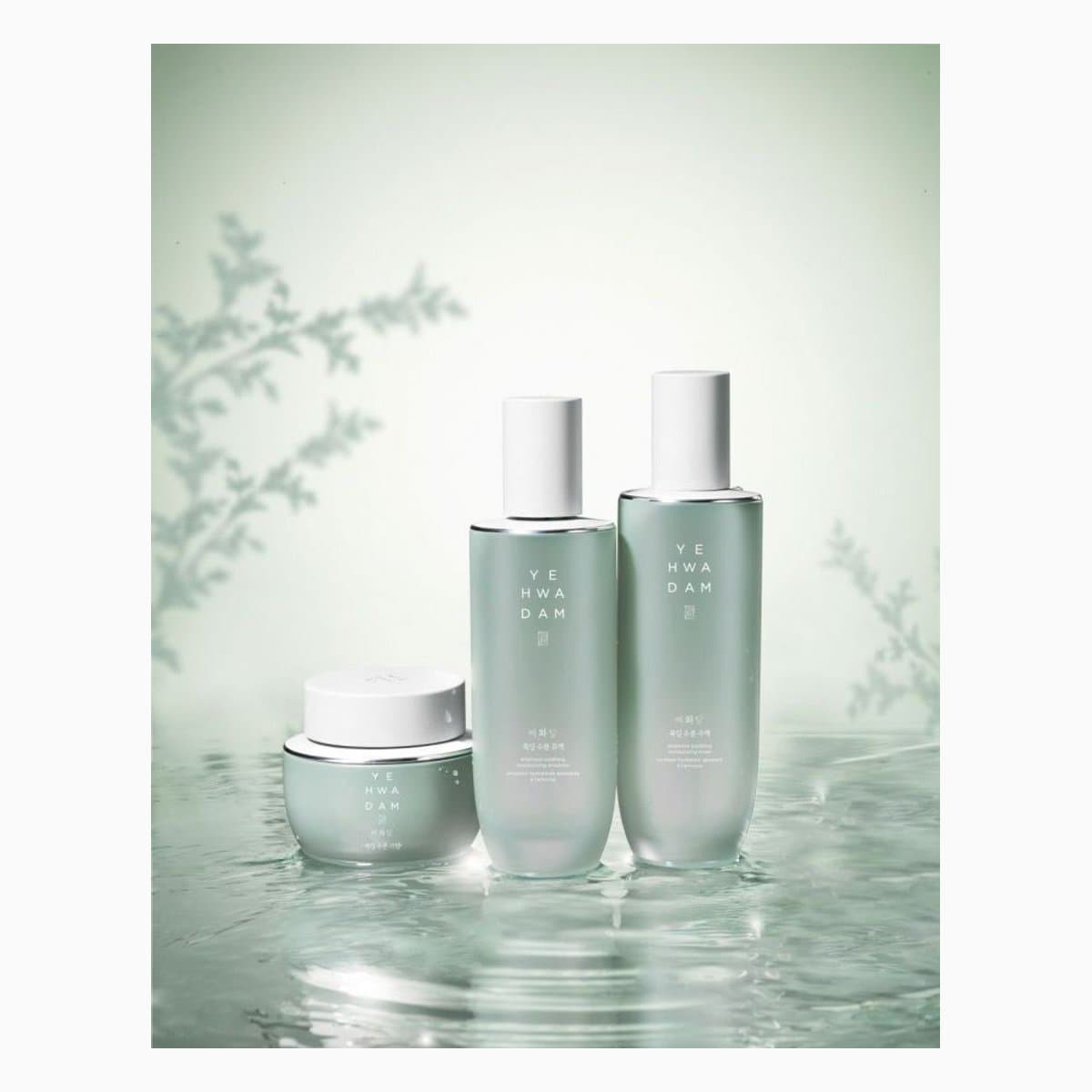 TheFaceShop YEHWADAM ARTEMISIA SOOTHING MOISTURIZING