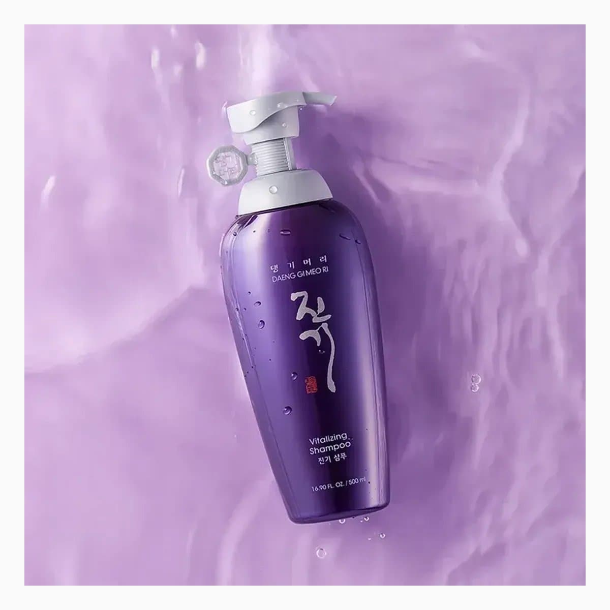 DAENG GI MEO RI Vitalizing Premium Shampoo