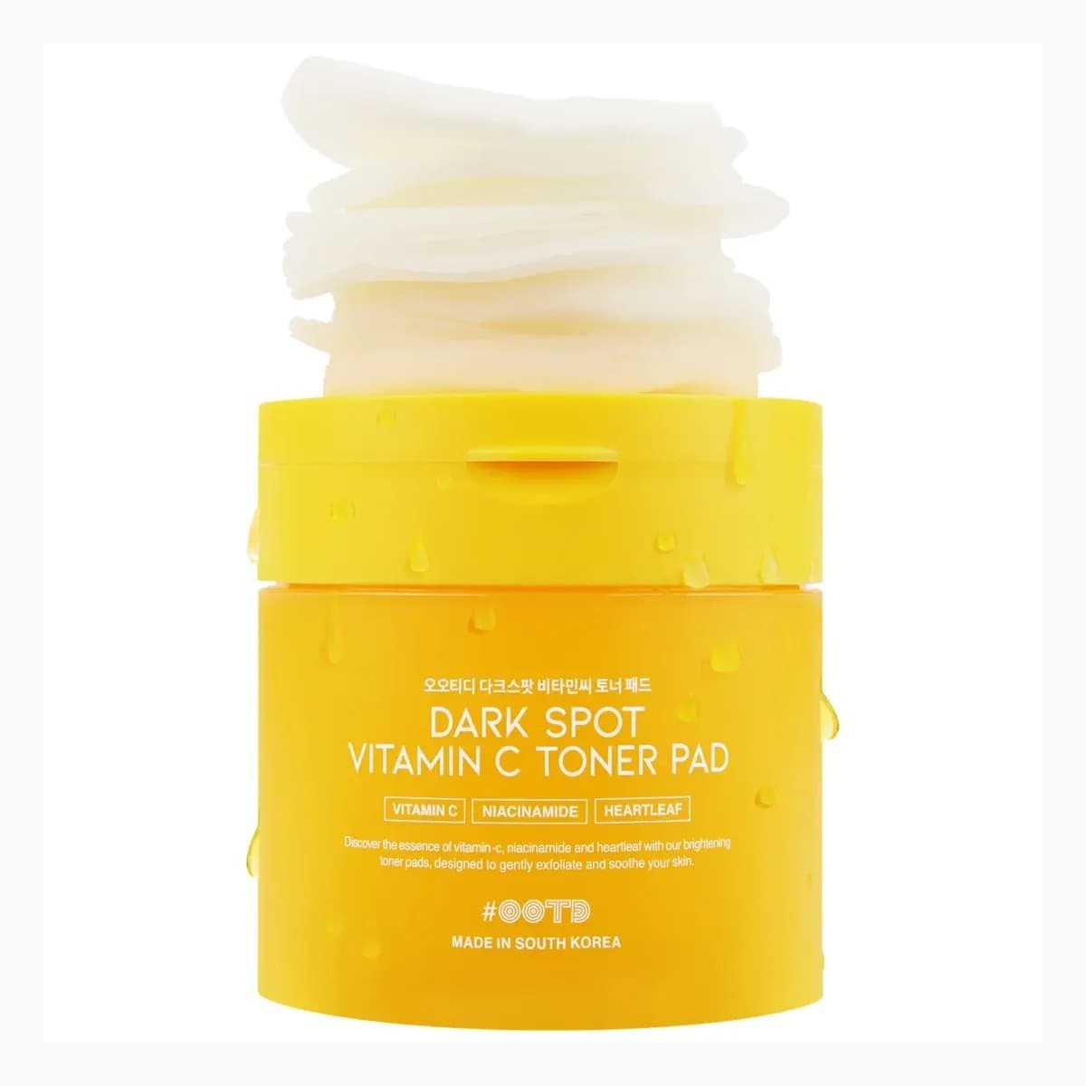 #OOTD
  Dark Spot Vitamin C Toner Pad
