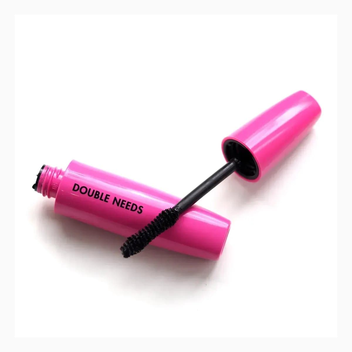 DOUBLE NEEDS PANG PANG MASCARA02