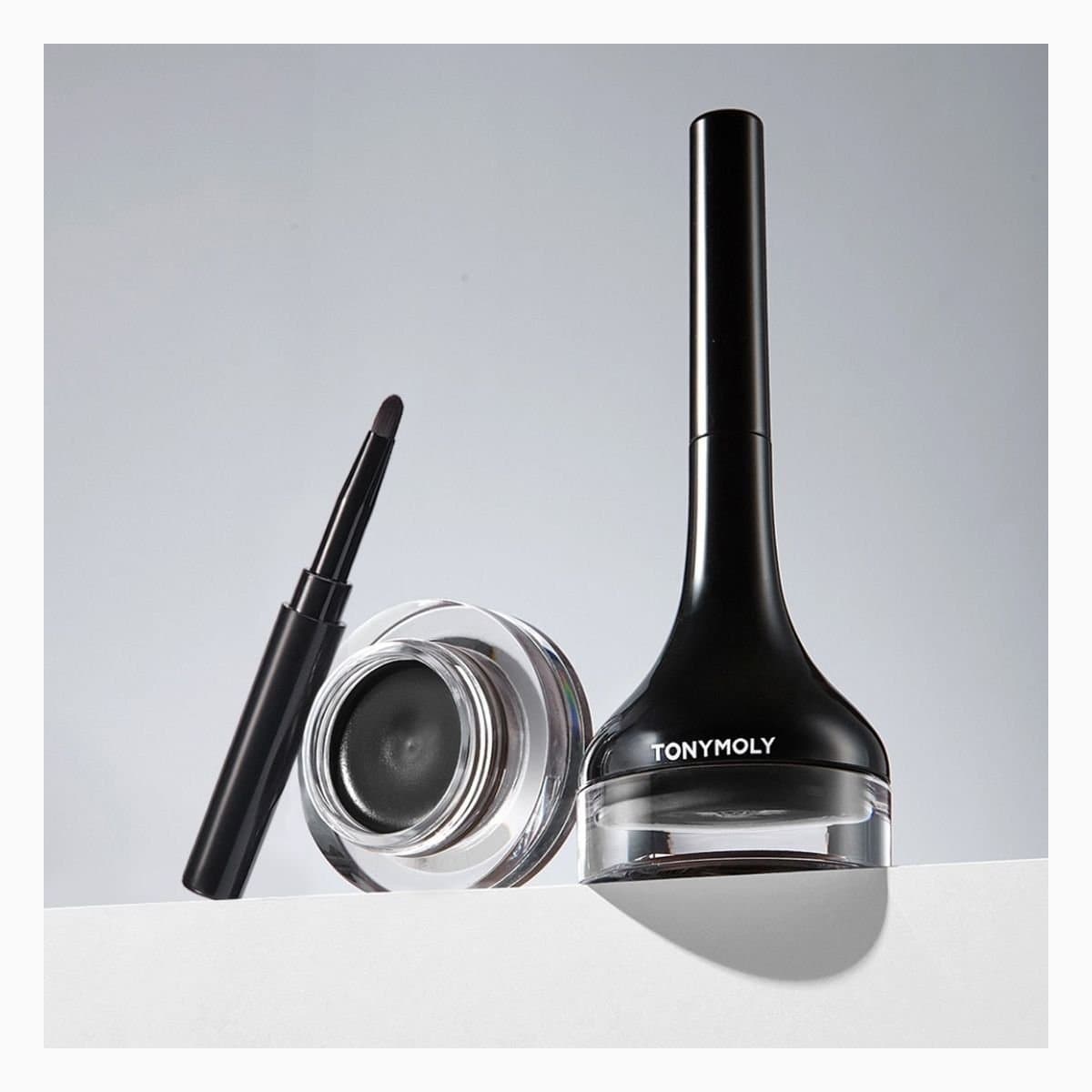 BACK GEL EYELINER 01 BLACK