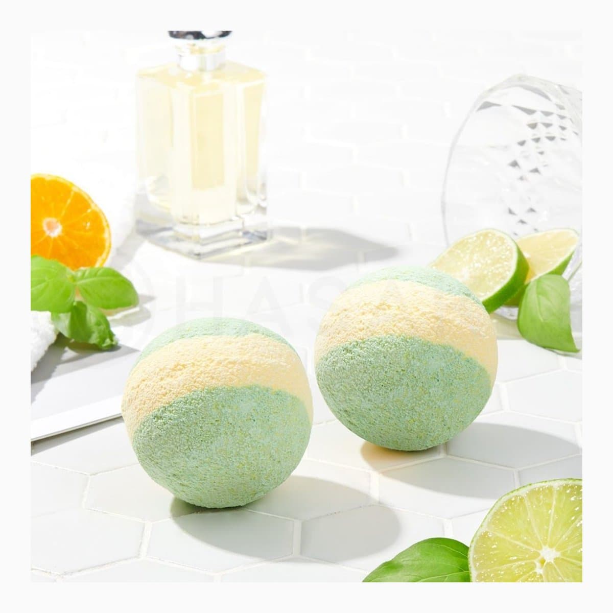 JMELLA IN FRANCE LIME & BASIL BATH BOMB 200g 2ea